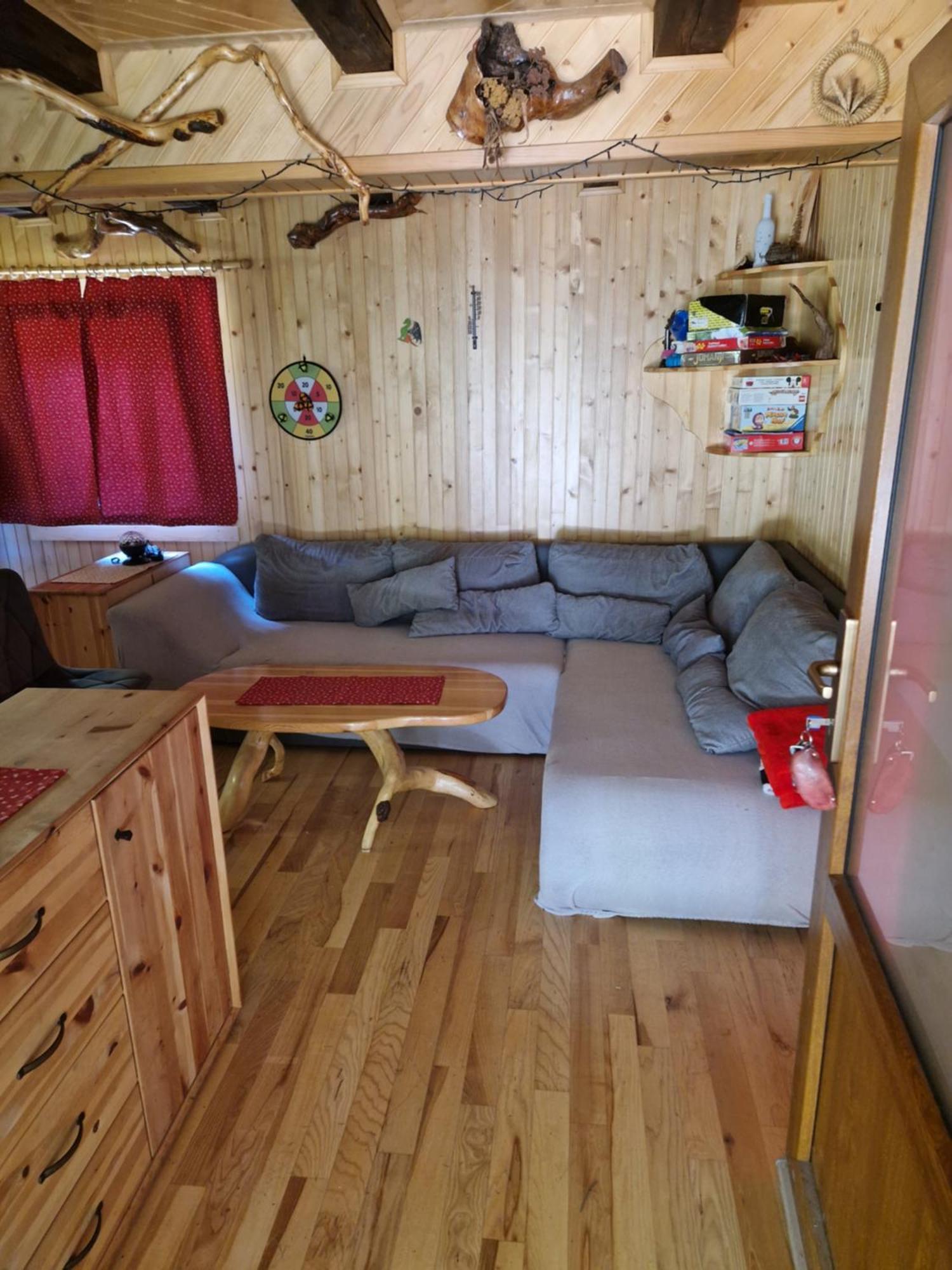 Koca V Gozdu, Forest House Near בלד מראה חיצוני תמונה